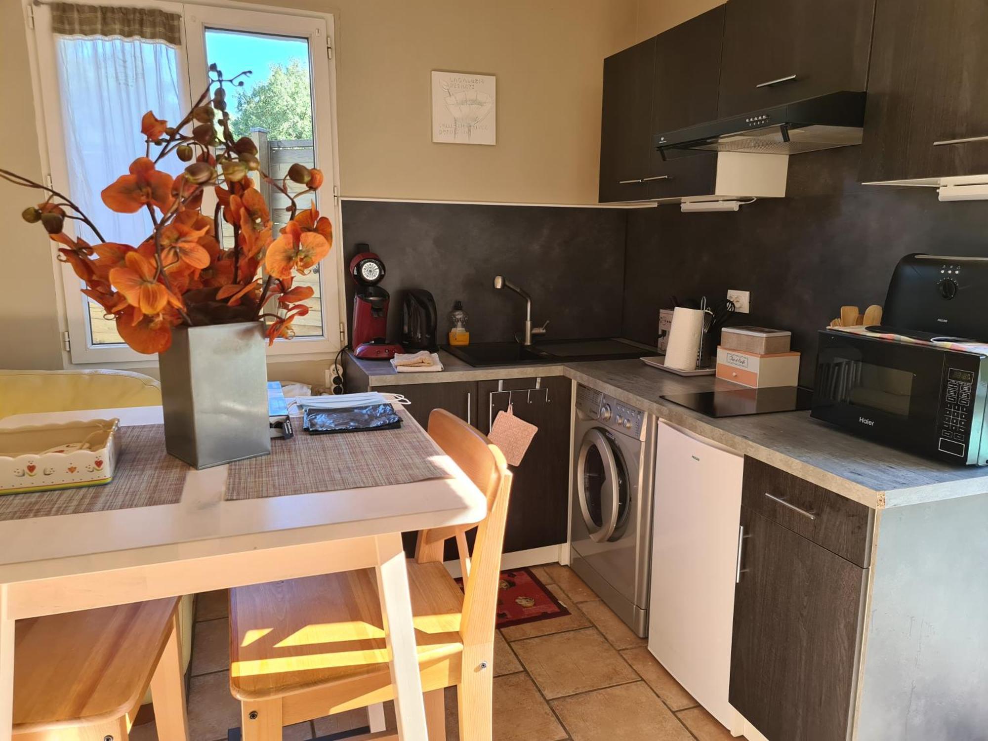 Appartements Dans Villa Privee Avec Piscine, Jardin, Parking Clos, Wifi, Climatisation Мерой Екстериор снимка