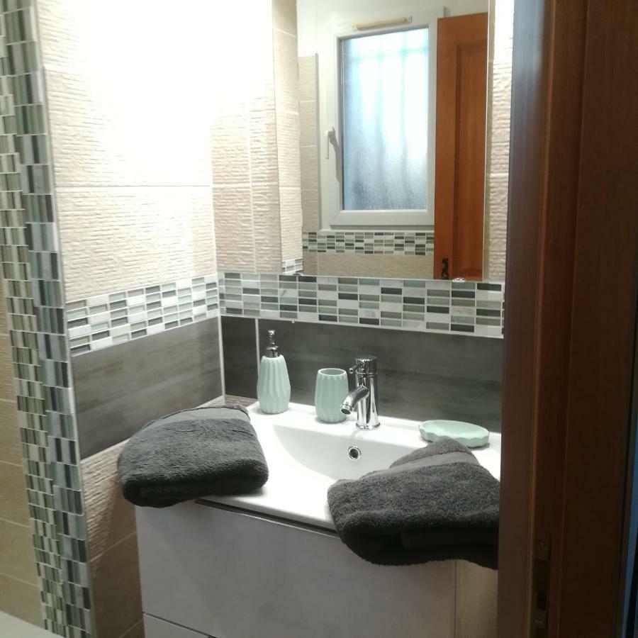 Appartements Dans Villa Privee Avec Piscine, Jardin, Parking Clos, Wifi, Climatisation Мерой Екстериор снимка