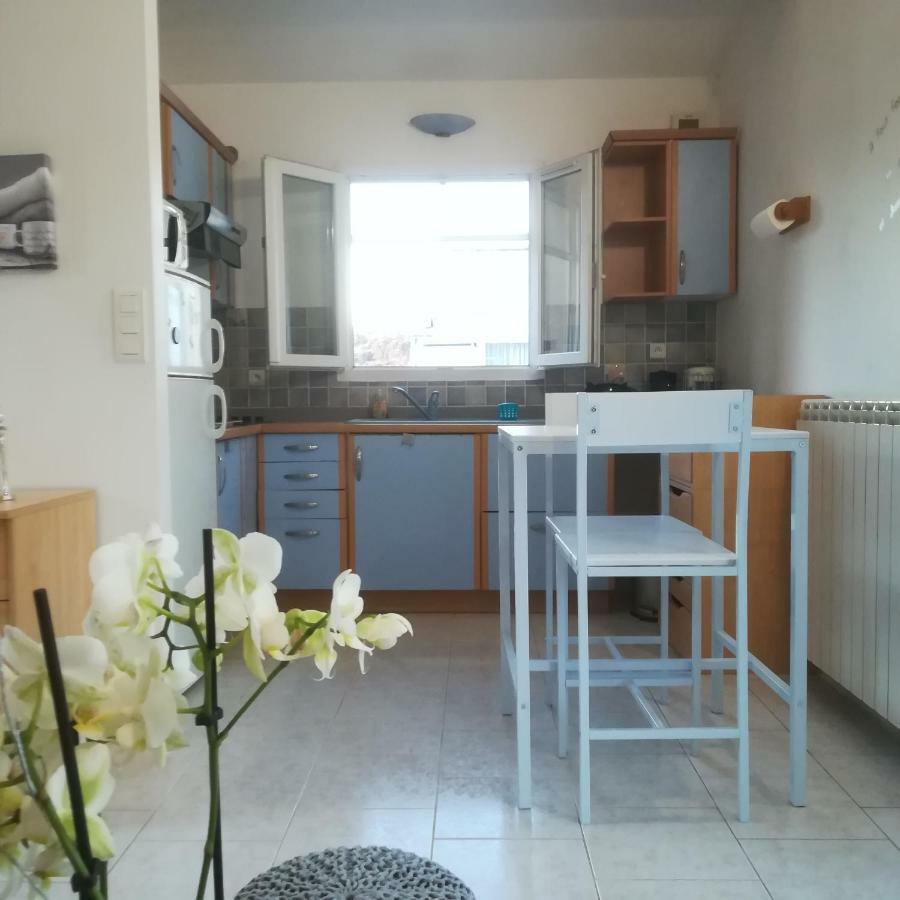 Appartements Dans Villa Privee Avec Piscine, Jardin, Parking Clos, Wifi, Climatisation Мерой Екстериор снимка