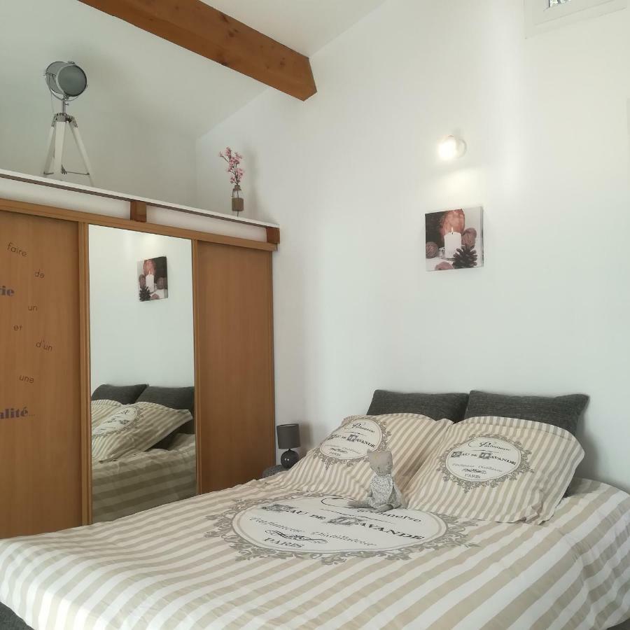 Appartements Dans Villa Privee Avec Piscine, Jardin, Parking Clos, Wifi, Climatisation Мерой Екстериор снимка